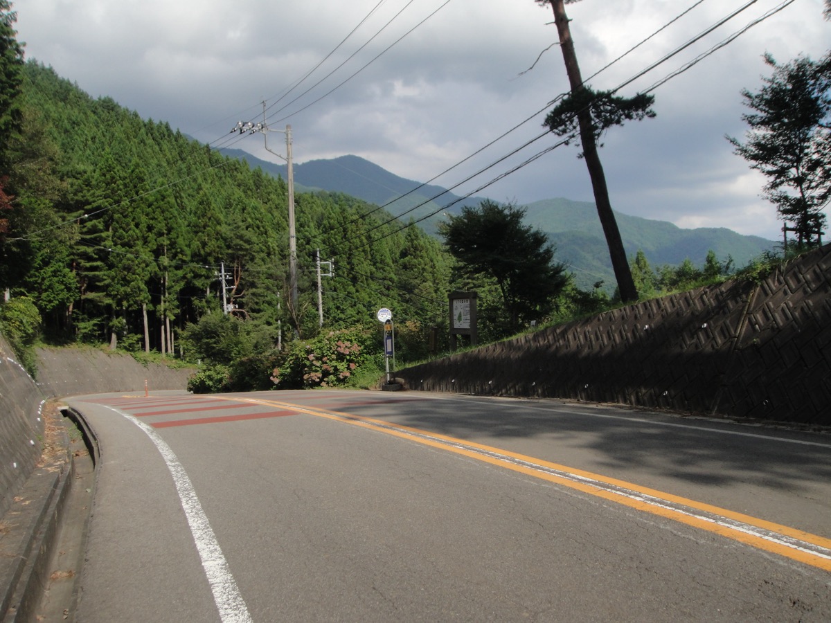 Tsurutoge (Naragurayama trailhead)
