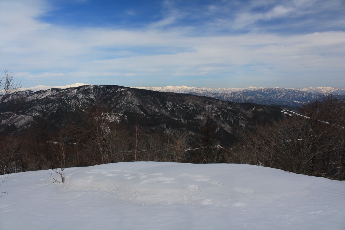 Mt. Kurai seen from Mt. Funa