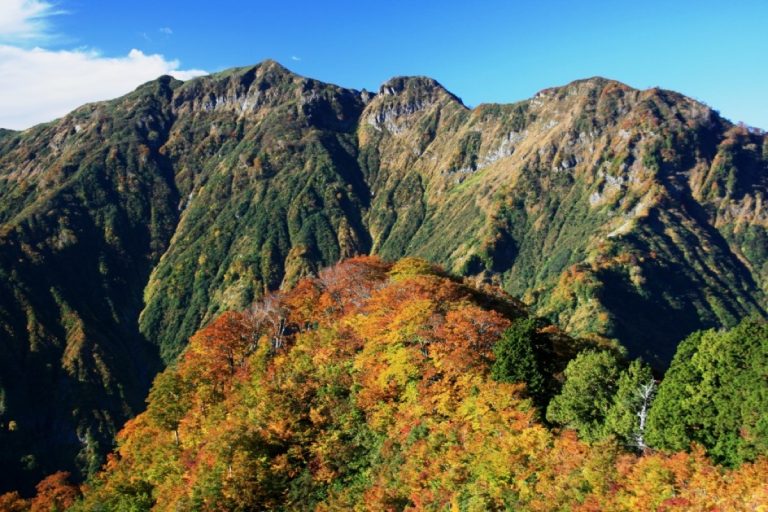 Mt. Oizuru from Mae-Oizuru