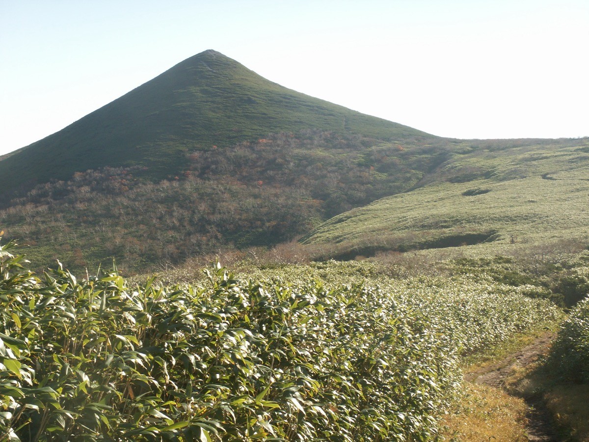 Mt. Teshio from near the emergency hut