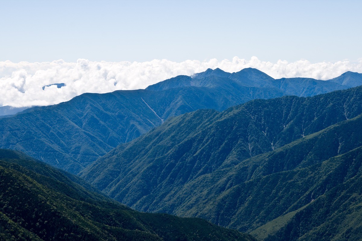 Mt. Zaru from Mt. Shiomi